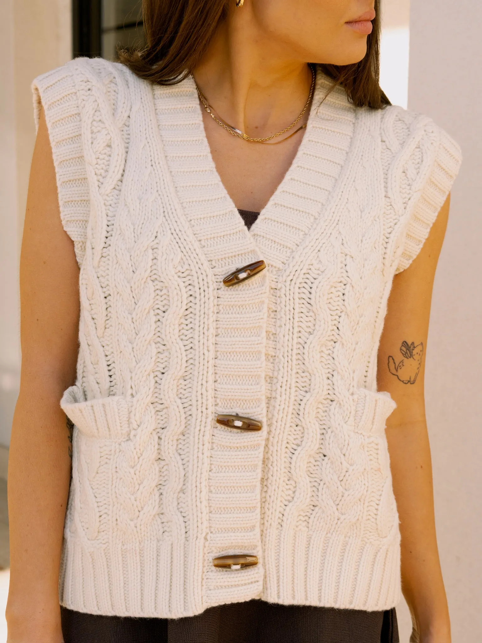 Frnch Creme Knitted Vest