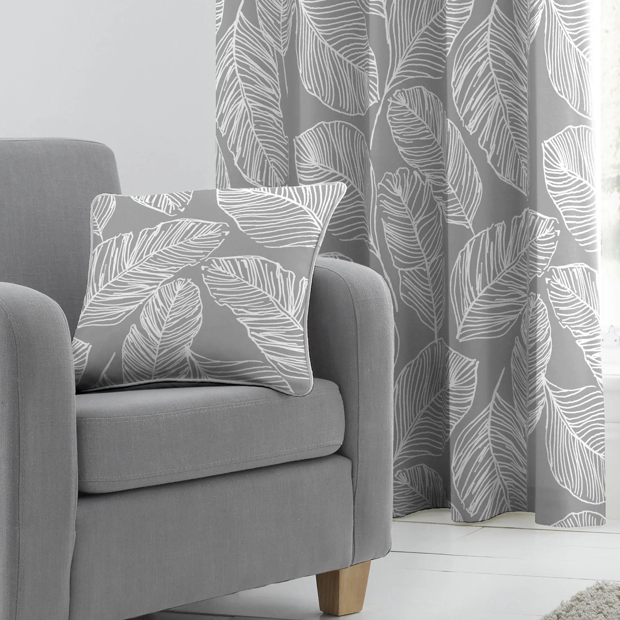 Matteo Cushion by Fusion in Grey 43 x 43cm