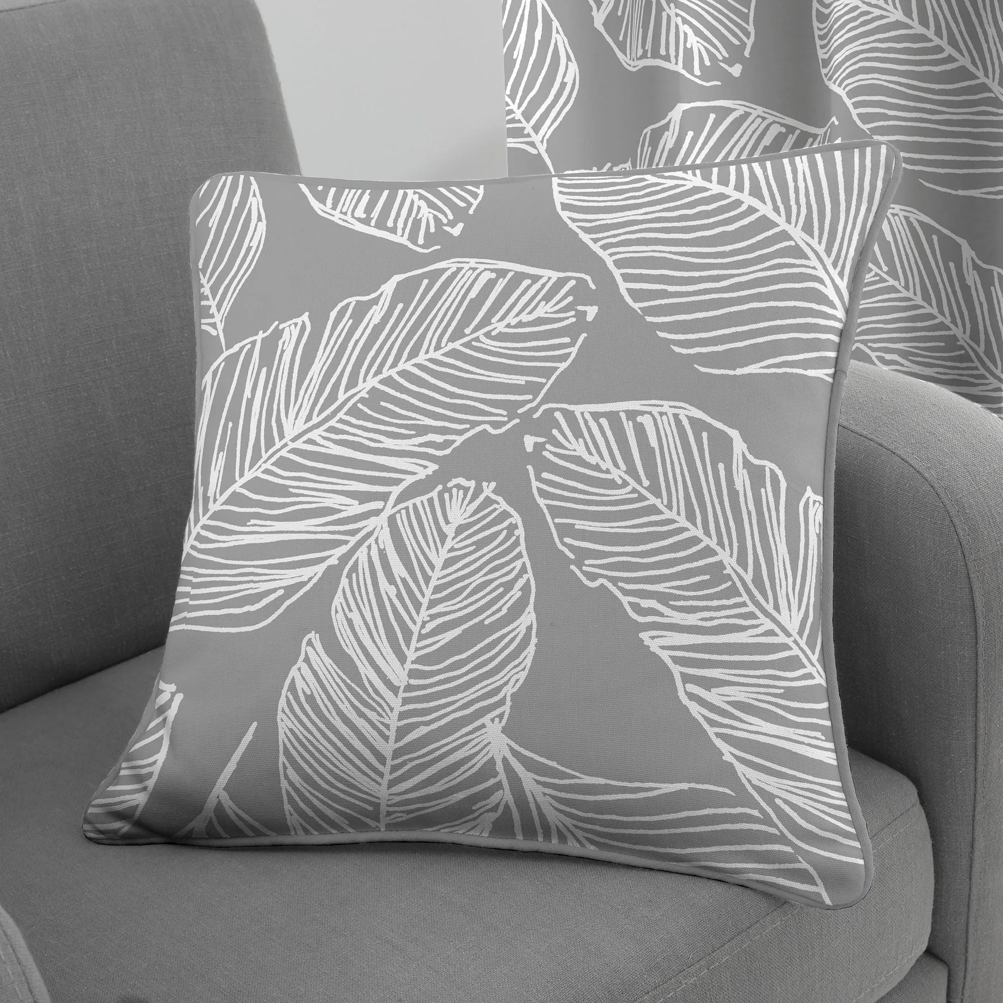 Matteo Cushion by Fusion in Grey 43 x 43cm