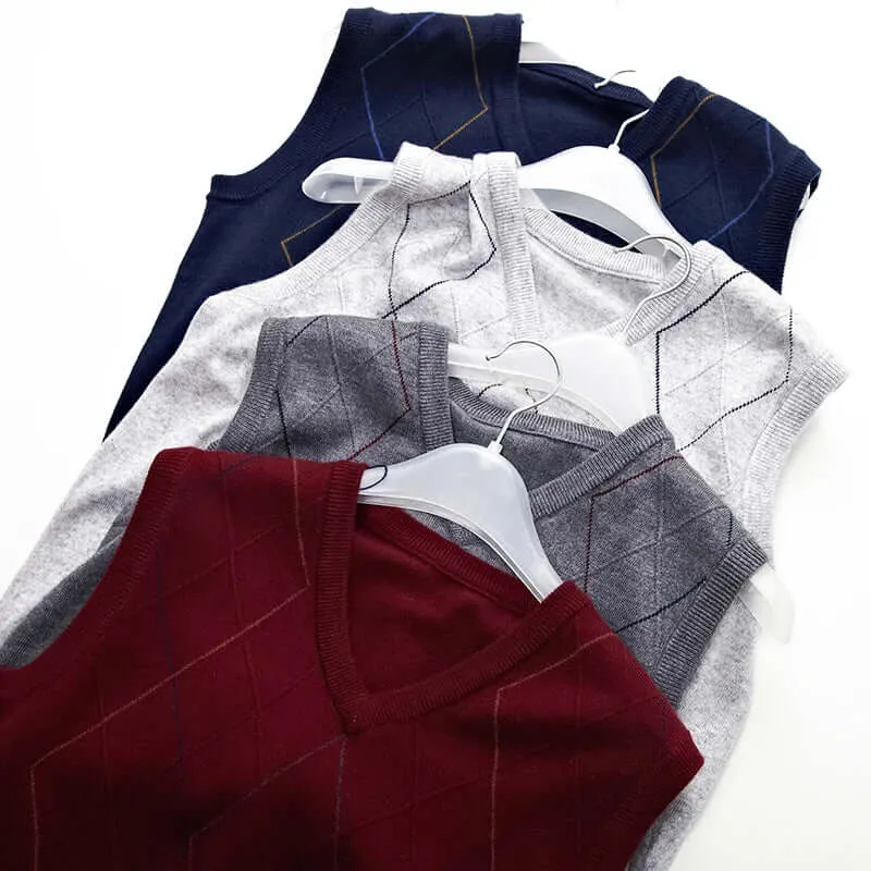 Men's Knitted Vest with Geometric Design