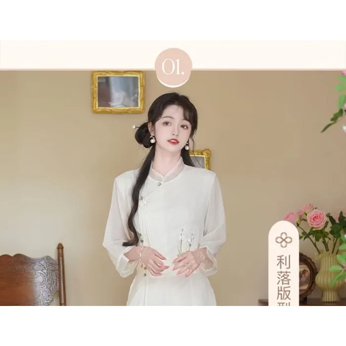 Set: 3/4-Sleeve Flower Embroidered Midi Hanfu Dress   Plain Wide Leg Pants