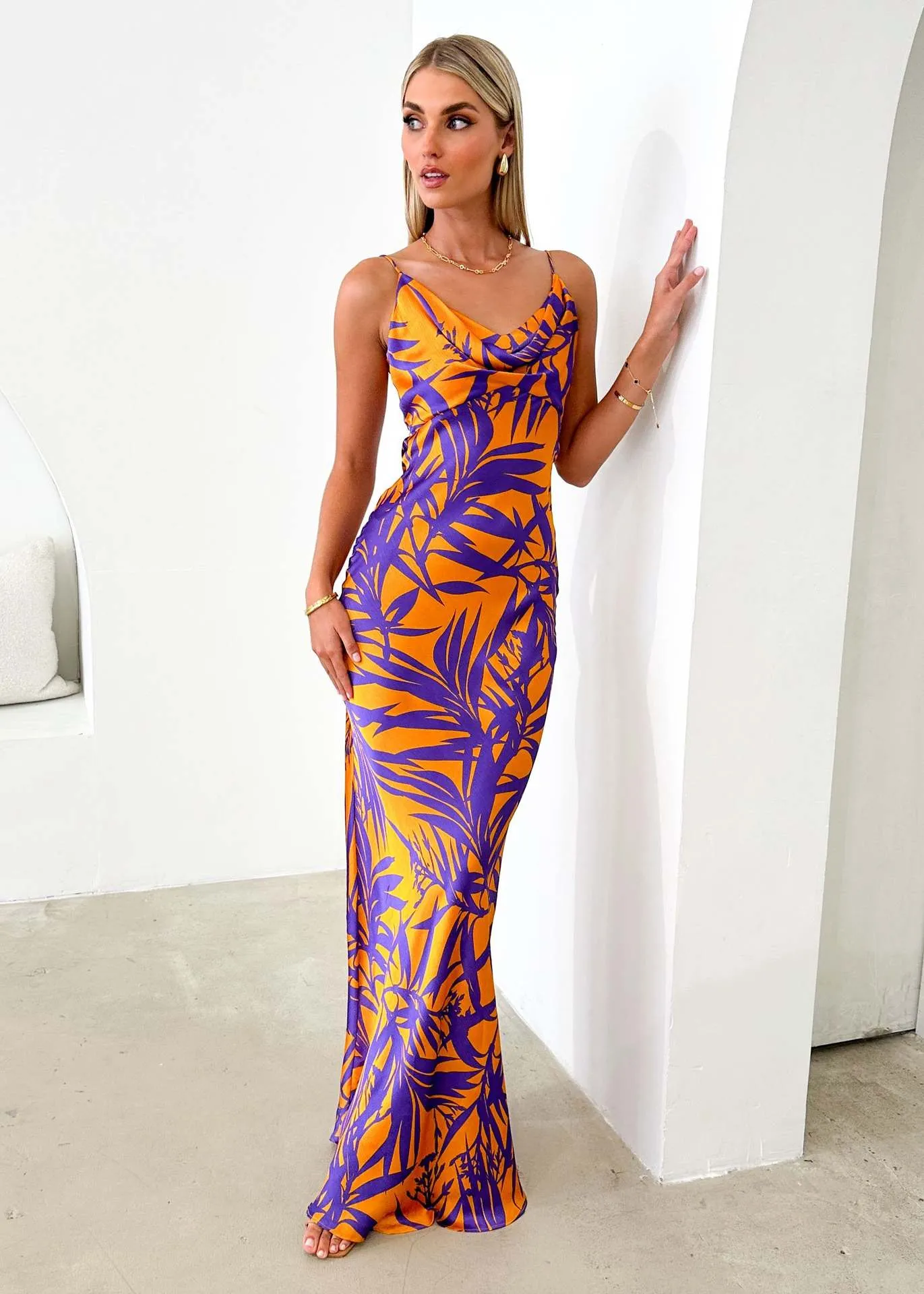 Sexy Suspenders Slim Fit Long Sleeved Backless Dress