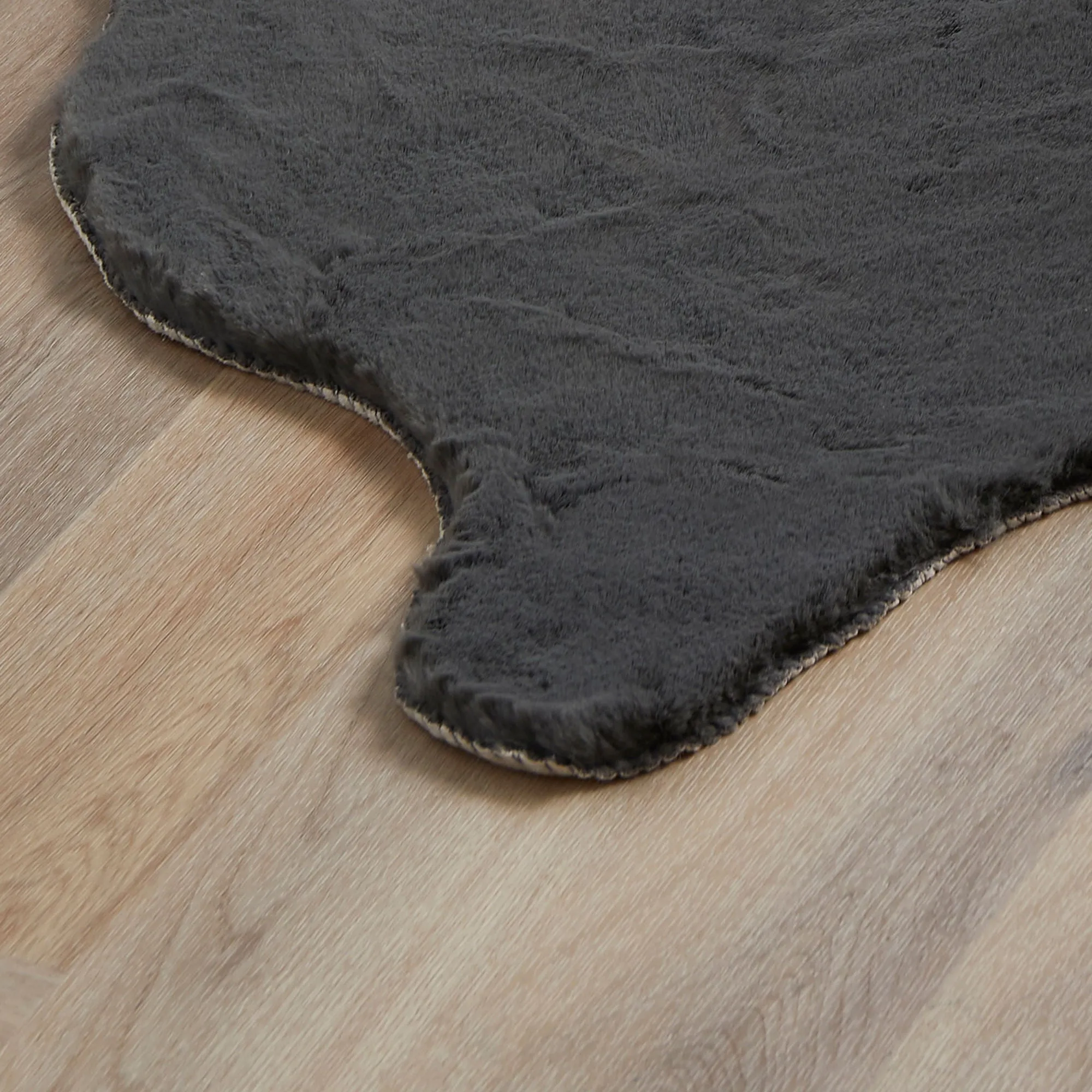 Shaped Rug Shaped Rug by Fusion in Charcoal 60 x 90cm