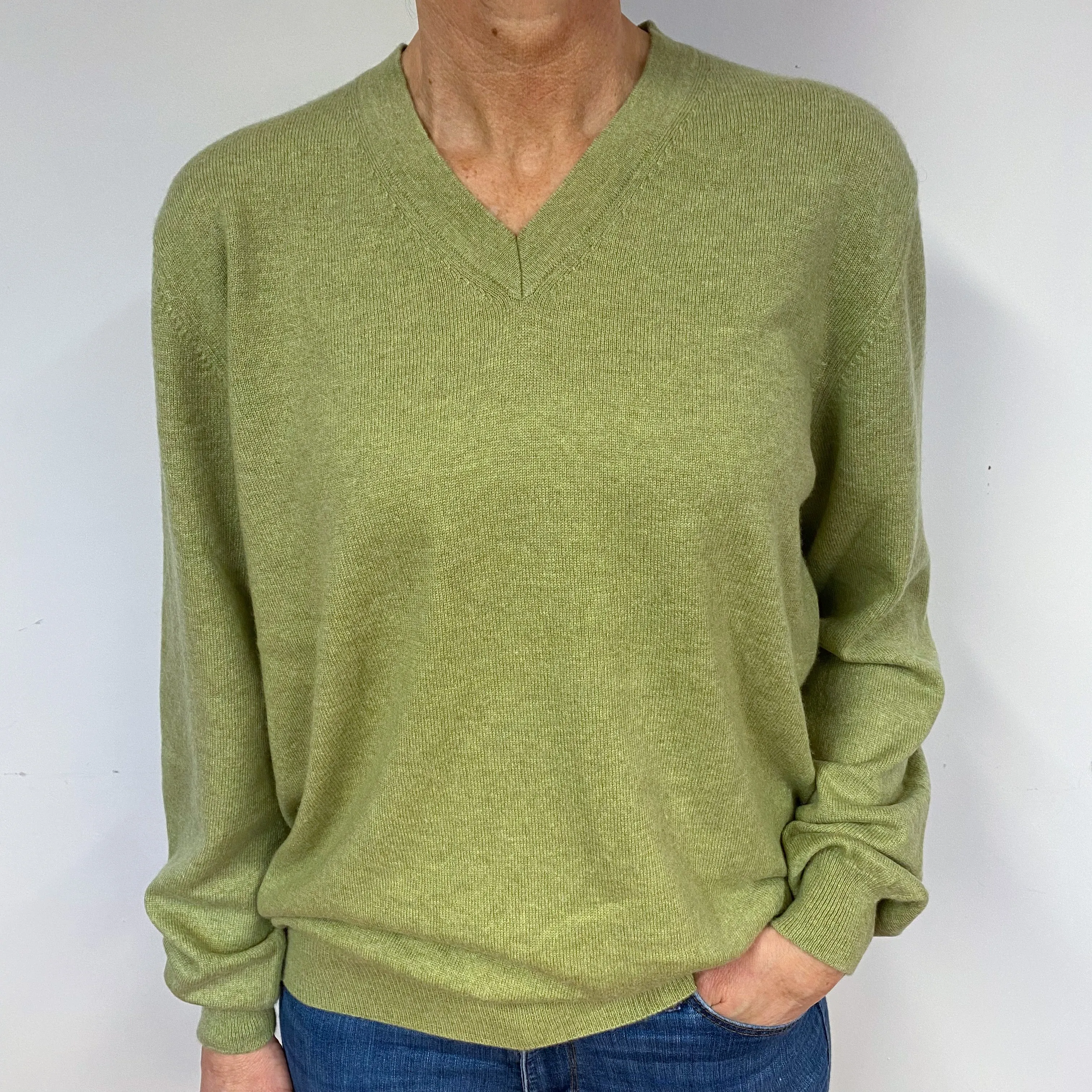 Slouchy Olive Green Cashmere V-Neck Jumper Medium