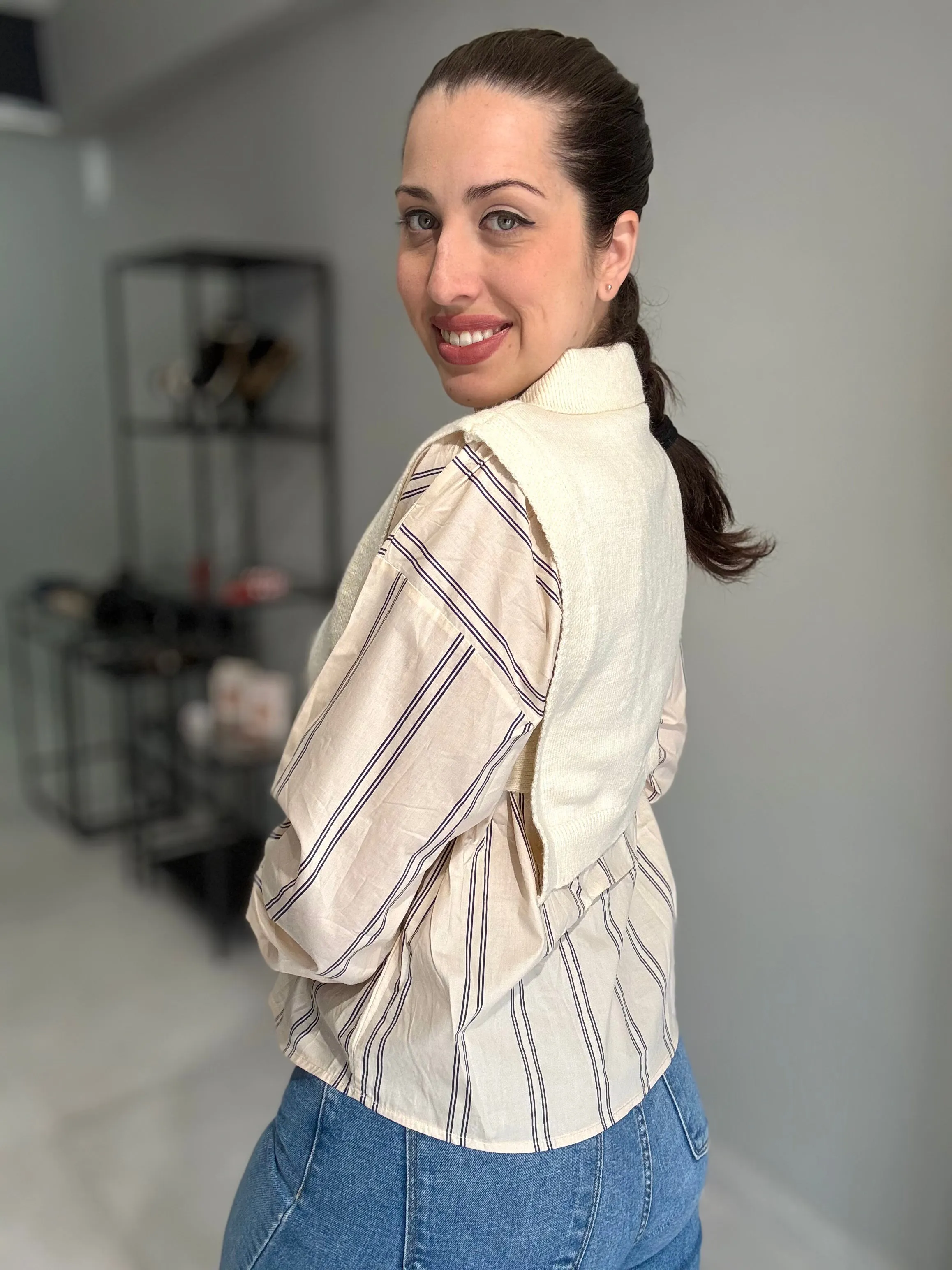 Stripes Knitted Vest Blouse | IVORY
