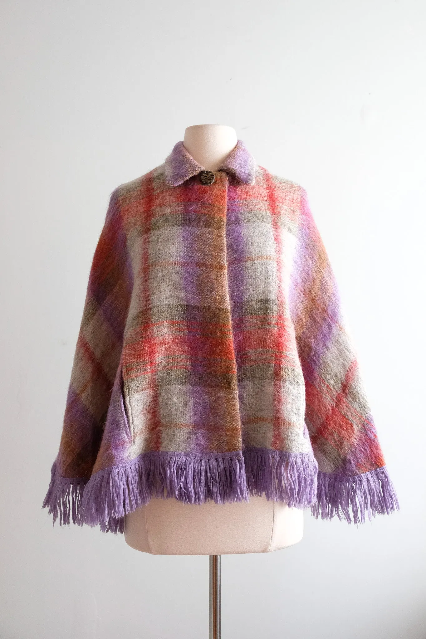 Vintage 1960's Meadow Plaid Handloom Woven Mohair Poncho / SM