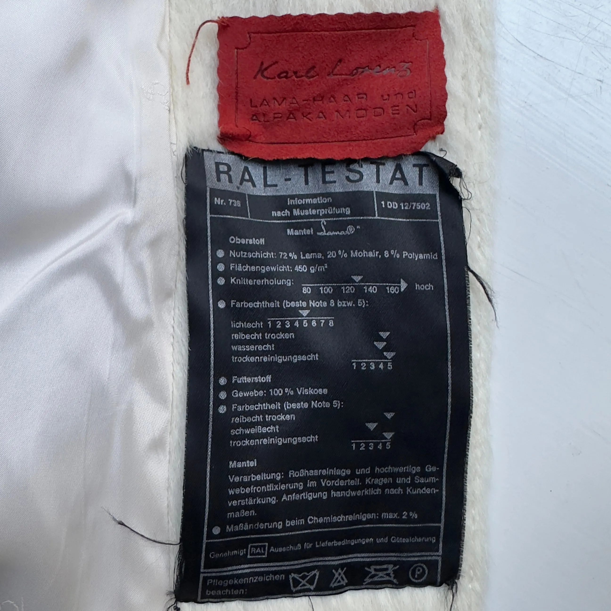 Vintage Cream Lama Mohair Coat - size M-L