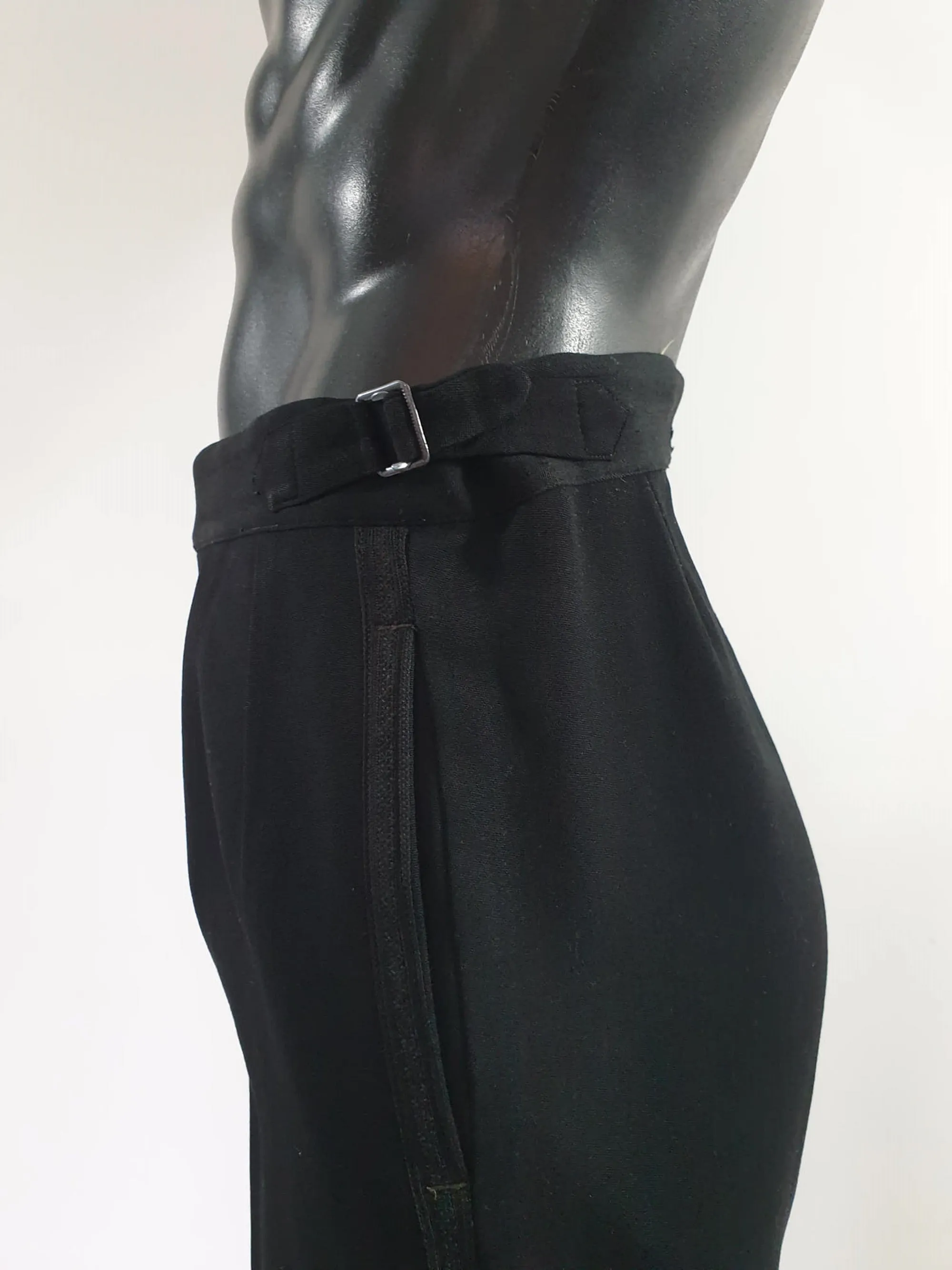 Wool Pleat Front Dress Pants - M