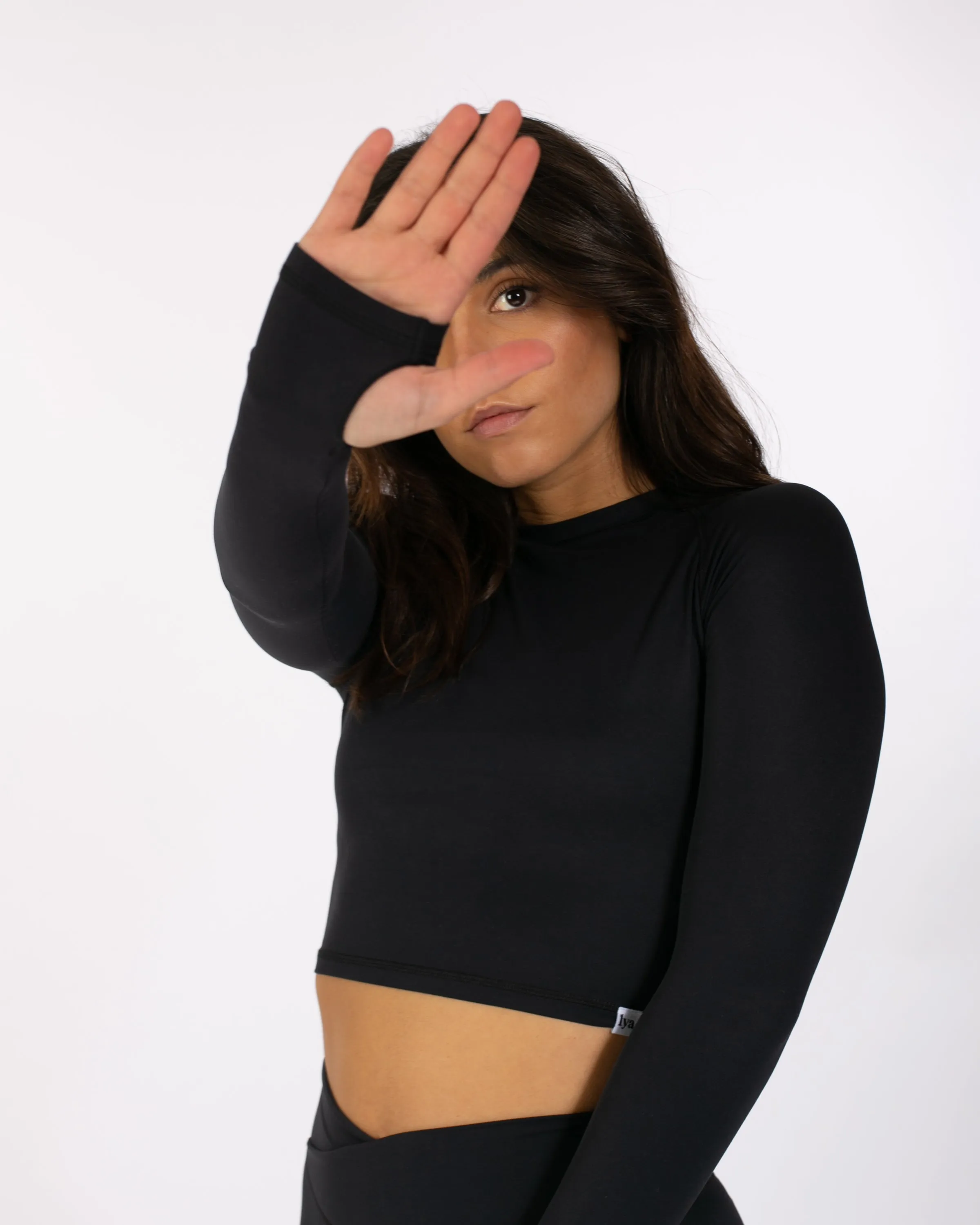 Zen Crop Top 2.0 - Infinity Black